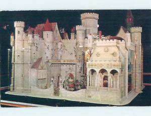 Pre-1980 POSTCARD OF ANTIQUE DOLLHOUSE AT MUSEUM Chicago Illinois IL hr1375