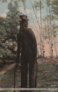 Harlow's Wooden Man Monument - Statue - Marquette MI, Michigan - pm 1915 - DB