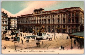 Vtg Lyon France La Place des Terreaux et le Palais des Aris 1910s Postcard