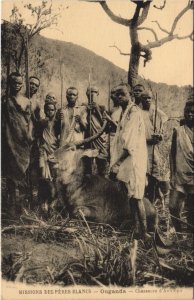 PC MISSIONARIES CHASSEURS D'ANTILOPE UGANDA ETHNIC TYPE (a28604)