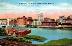Michigan Grand Rapids Riverfront and Skyline 1940