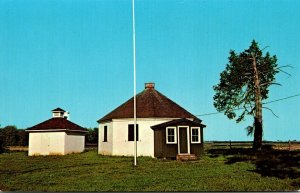 Delaware Dover Octagonal School House On Route 9