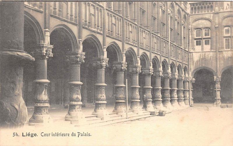 B93610 liege  cour interieure du palais   belgium