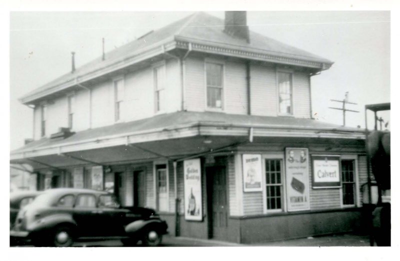 MA - Hyannis, Cape Cod. Railroad Station circa 1940   *RPPC