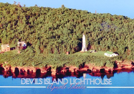 WISCONSIN: DEVILS ISLAND LIGHTHOUSE