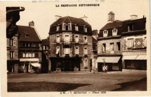 CPA La Bretagne Pittoresque - QUINTIN - Place 1830 (243217)