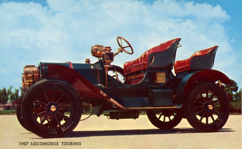 1907 Locomobile Touring Car