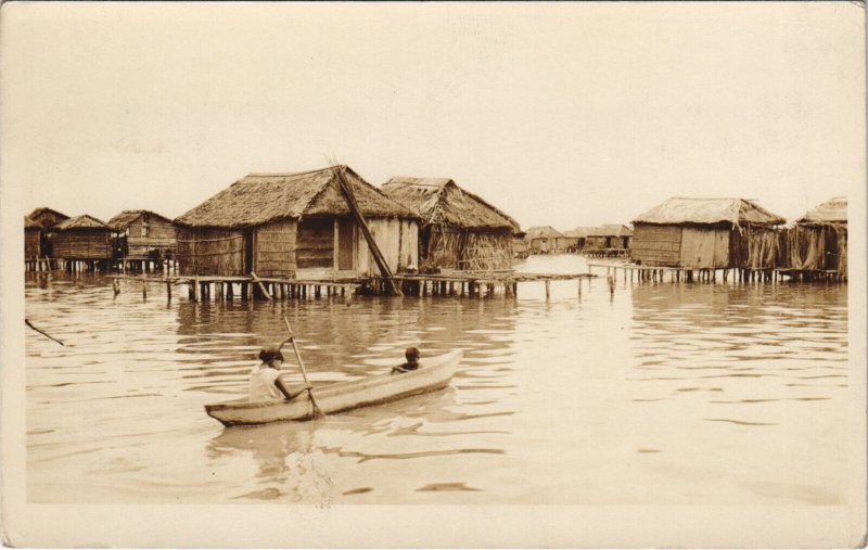 PC MALAYSIA, VILLAGE ON THE WATER, Vintage REAL PHOTO Postcard (b44211)