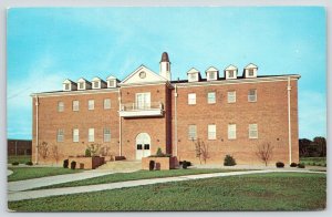 Mount Vernon Ohio~Mount Vernon Nazarene College~Campus Center~Cafeteria~1970s