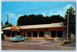 Gatlinburg Tennessee TN Postcard Tommy's Restaurant Great Smoky Mountains c1960