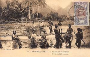 TAHITI : papeete tahiti pecheurs tahitiens - tres bon etat