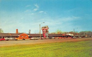 Detroit MI The Mayflower Motel Old Cars Postcard