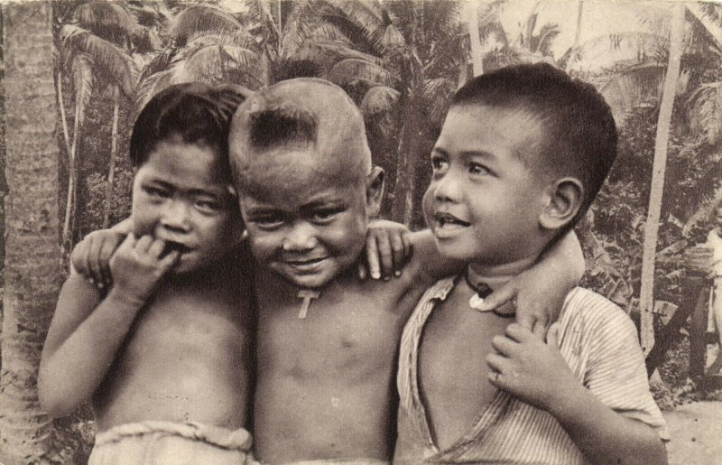 PC CPA SAMOA, PACIFIC, TROIS PETITS CHRÉTIENS, Vintage Postcard (b19452)