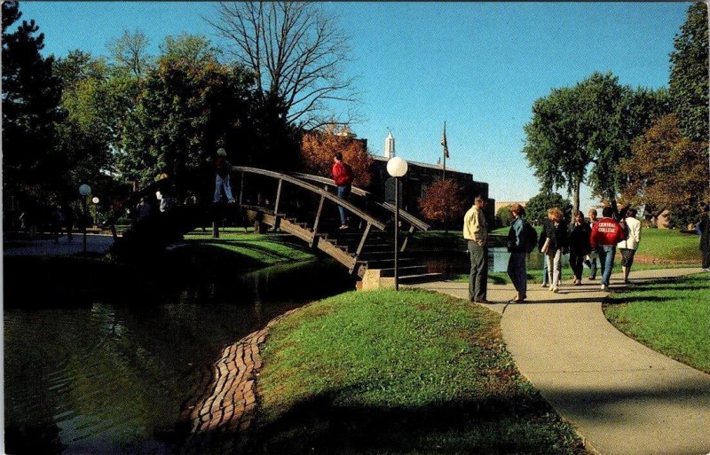 Pella, IA Iowa CENTRAL COLLEGE Students On Campus Bridge VINTAGE Chrome Postcard