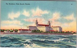Postcard BUILDING SCENE Palm Beach Florida FL AO4388