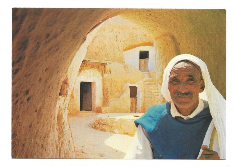 Africa Tunisia Matmata Berber Man Underground Cave Troglodyde Homes 4X6 Postcard