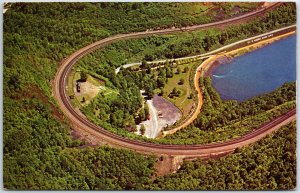 VINTAGE POSTCARD AERIAL VIEW OF THE HORSESHOE CURVE PARKING AREA ALTOONA PENNA