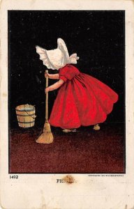 Friday Girl with the broom Sun Bonnet Unused 