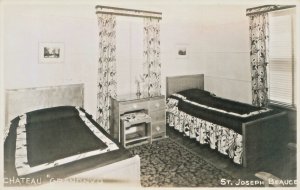 St Joseph de Beauce Canada Le Manoir Hotel, Chateau Grandnyd Twin Beds RPPC