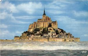 BR29423 le Mont Saint Michel a maree haute france