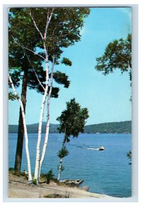 Vintage Boating On Lake Winnipesaukee New Hampshire Postcard F147E