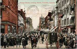 Toronto Ontario Yonge Street looking North People Carriages c1911 Postcard E91 