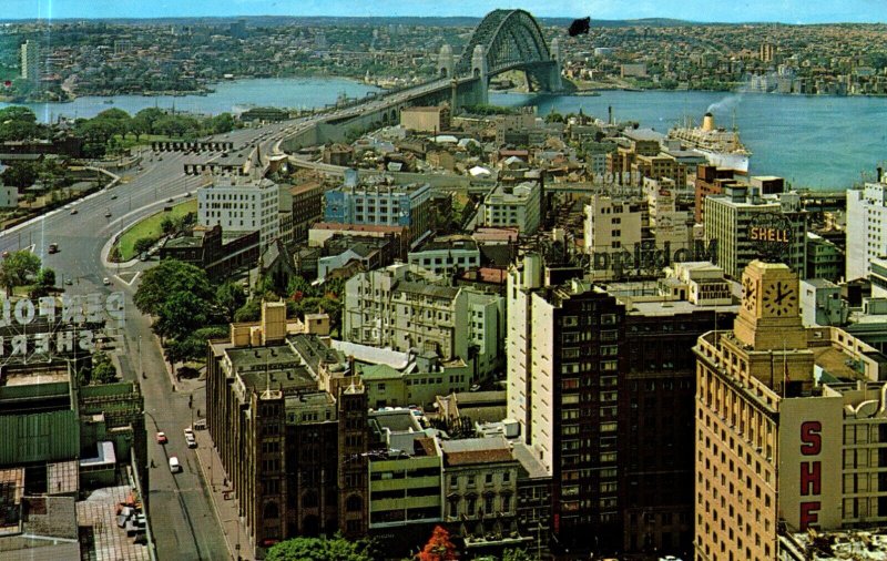 Australia City Of Sydney and the Harbour Bridge Postcard 09.91 