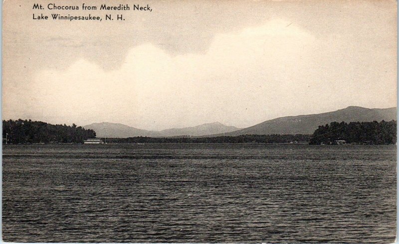 LAKE WINNIPESAUKEE, NH  New Hampshire   Mt  CHOCORUA   c1940s   Postcard