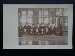 Portrait BOYS SCHOOL CLASS PORTRAIT 1920s RP Postcard