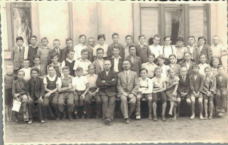 Czech Republic - School picture 02.33