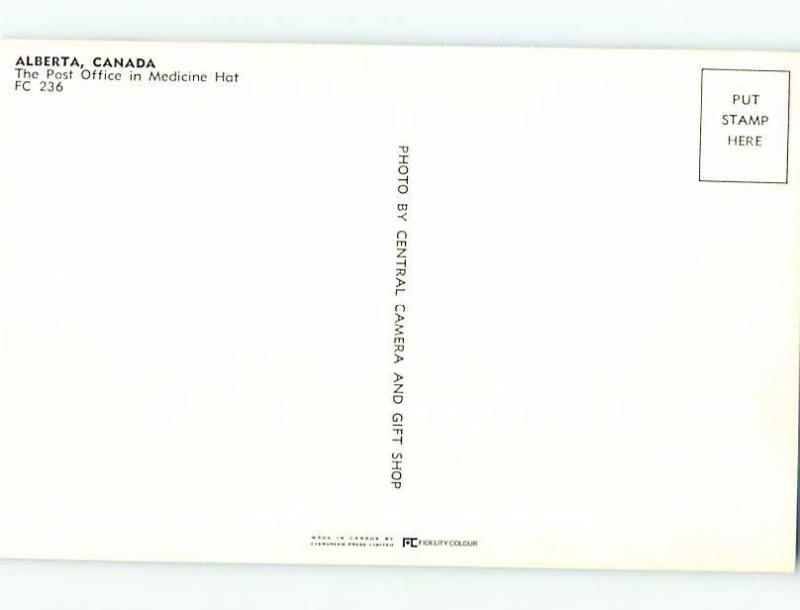 Unused Pre-1980 POST OFFICE SCENE Medicine Hat Alberta AB d8591