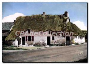 Postcard Modern Guerande La Briere Type House Thatched Roof