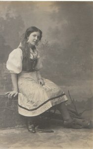 Real Photo Portrait - Lady Seated - Ref 13644A