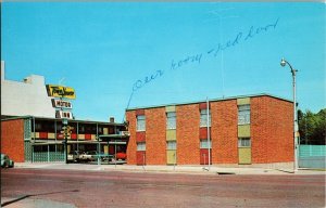 Town House Motor Inn, Arkansas City KS Motel Vintage Postcard F74