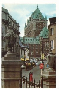 Chateau Frontenac, Rue du Fort Street, Quebec City, Vintage Chrome Postcard #1