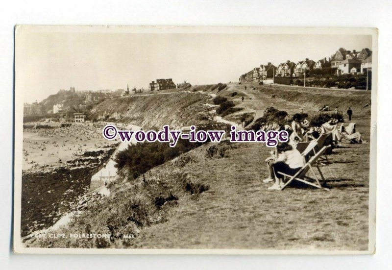 tq2075 - Kent - View from Sitting on the Top of Cliffs, at Folkestone - Postcard 