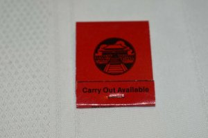 Imperial Palace Chinese Restaurant Freeport Illinois 20 Strike Red Matchbook