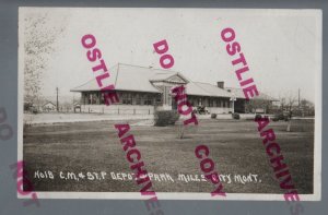 Miles City MONTANA RPPC c1910 DEPOT TRAIN STATION Railroad C.M. & ST. P. RR MT