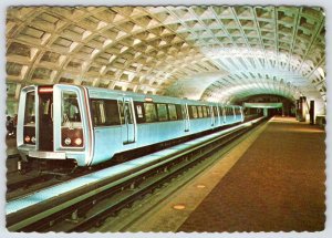 1980's WASHINGTON DC METRO SUBWAY STATION RAPID RAIL TRANSIT SYSTEM 4x6 POSTCARD