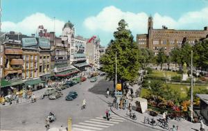 Netherland Amsterdam Rembrand Square alte WV Beetle Autos bicycles shops stores