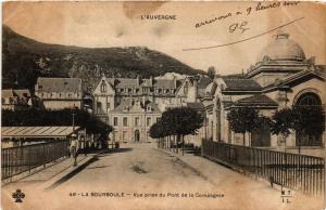 CPA La BOURBOULE Vue prise du Pont de la Compagnie (720797)