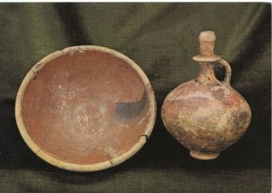 Museum Postcard - Bowl and Flagon - Oxfordshire Ware - Ref AB2930