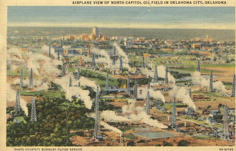 US    PC1108 OIL FIELD IN OKLAHOMA CITY, OK  1939