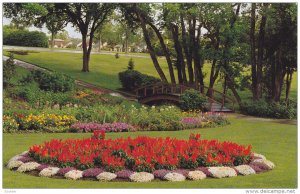 Scenic view,  Kildonan Park,  Winnipeg,  Manitoba,  Canada,   40-60s