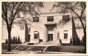 VINTAGE POSTCARD UNIVERSITY OF MINNESOTA NATURAL HISTORY MUSEUM MAILED 1953