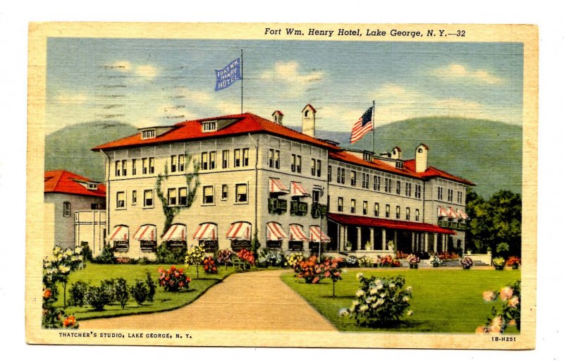 NY - Lake George. Fort William Henry Hotel 