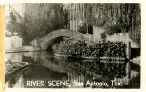 TX - San Antonio. River Scene, Mid 1900's   *RPPC