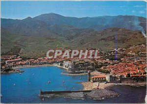 Modern Postcard Collioure Vue generale