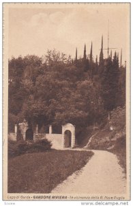 Lago di Garde, GARDONE RIVIERA, Invicinanza della R. Nave Puglia, Brescia, Lo...