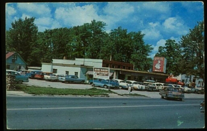 080521 HEPPNER'S H&H BAKERY AND RESTAURANT PINCONNING MI VINTAGE POSTCARD 1960S